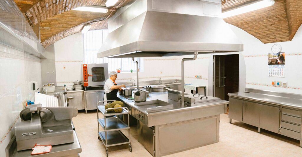 Instalaciones de cocina del COAMI Alfaro